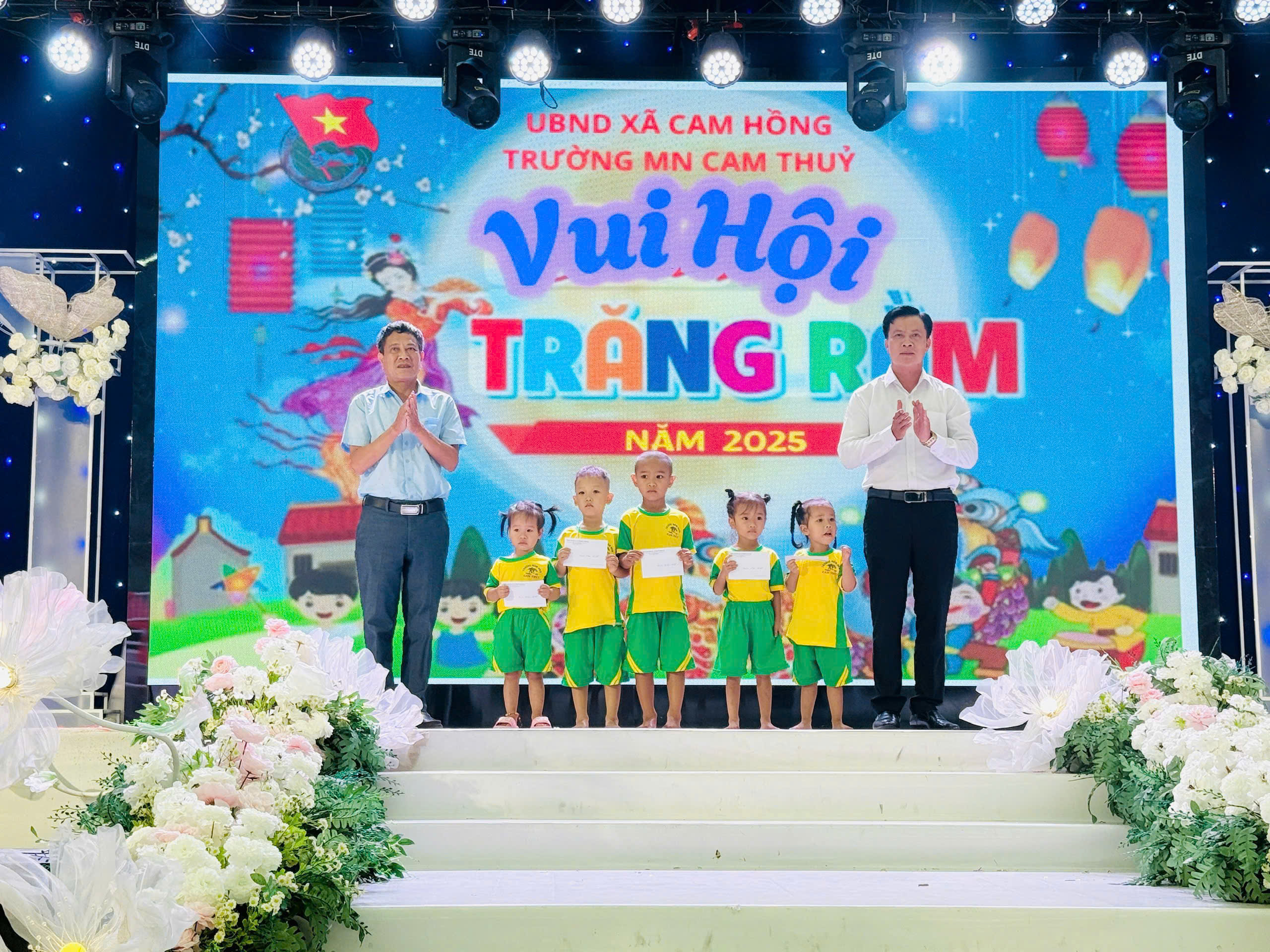 ảnh trung thu 2025 3.jpg